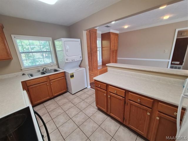3709 Le Bron Road D, Montgomery, AL 36111