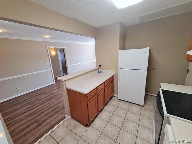 3709 Le Bron Road D, Montgomery, AL 36111