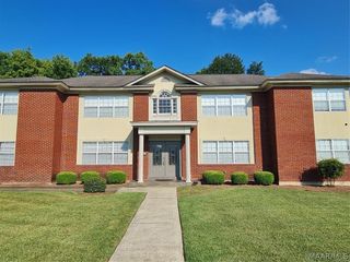 3709 Le Bron Road D, Montgomery, AL 36111