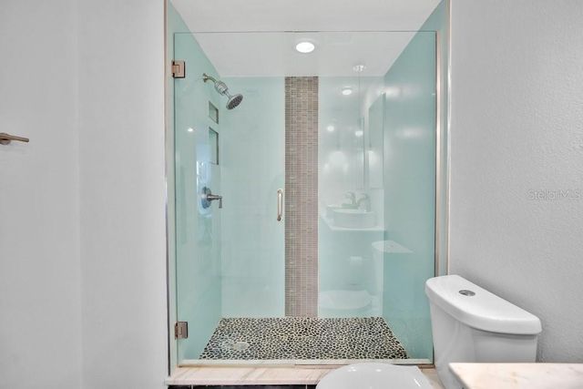 322 E CENTRAL BOULEVARD 1005, Orlando, FL 32801