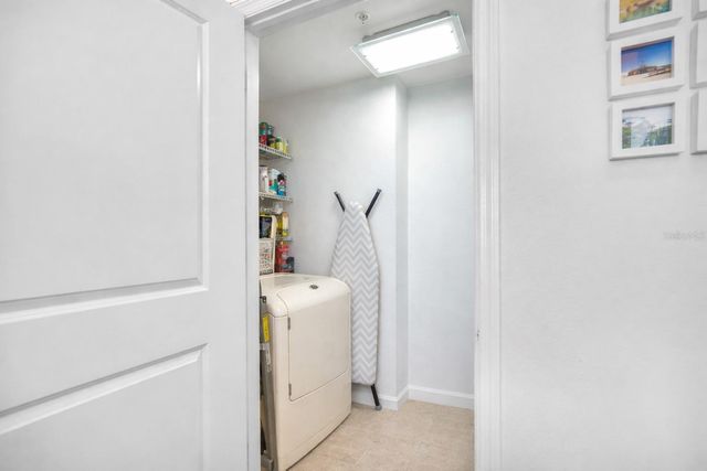 322 E CENTRAL BOULEVARD 1005, Orlando, FL 32801