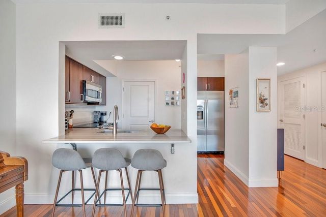 322 E CENTRAL BOULEVARD 1005, Orlando, FL 32801