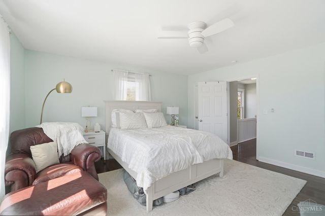 4270 Glenway Avenue, Deer Park, OH 45236