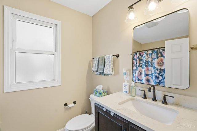 4270 Glenway Avenue, Deer Park, OH 45236