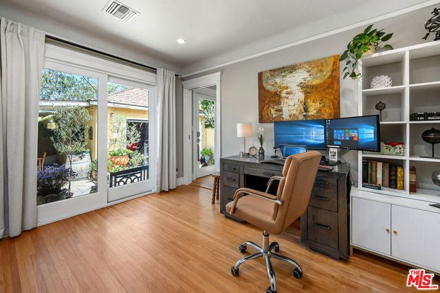 10819 Garfield Avenue, Culver City, CA 90230