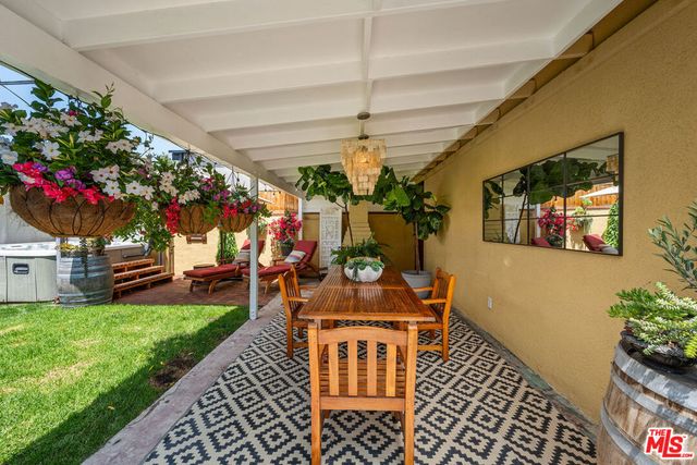 10819 Garfield Avenue, Culver City, CA 90230