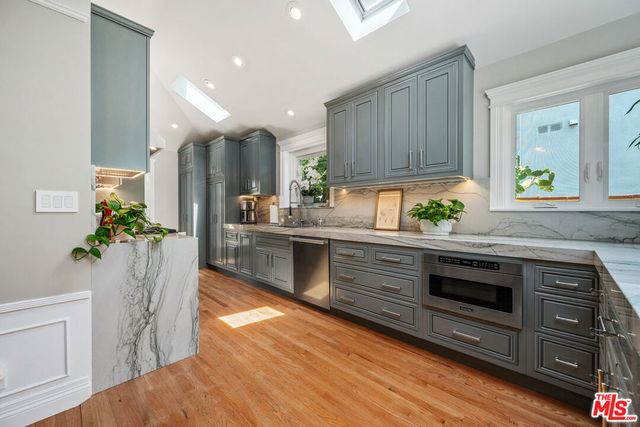 10819 Garfield Avenue, Culver City, CA 90230