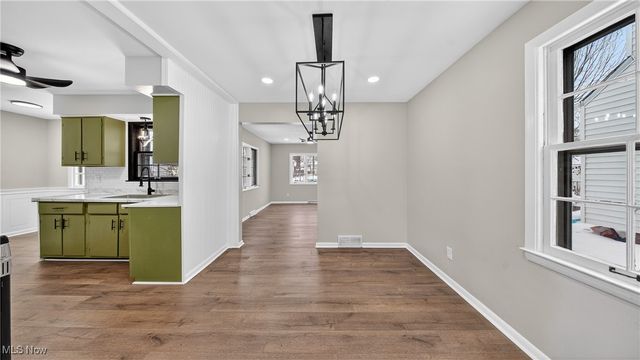 16811 Invermere Avenue, Cleveland, OH 44128