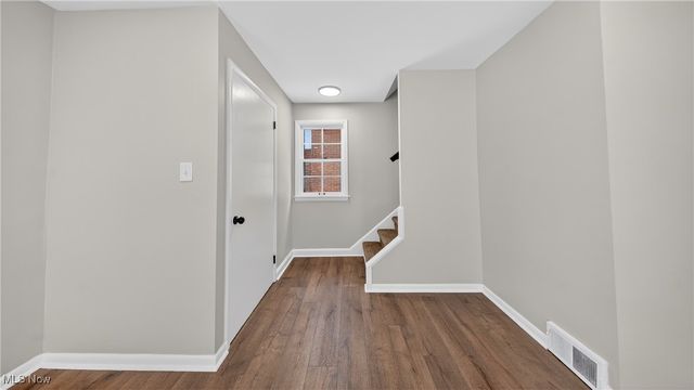 16811 Invermere Avenue, Cleveland, OH 44128