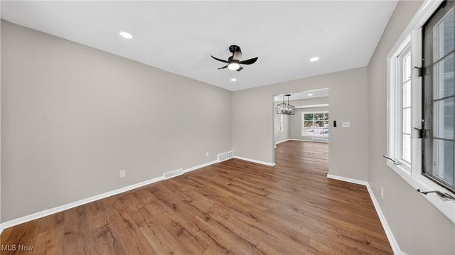 16811 Invermere Avenue, Cleveland, OH 44128