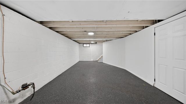 16811 Invermere Avenue, Cleveland, OH 44128