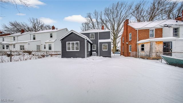 16811 Invermere Avenue, Cleveland, OH 44128