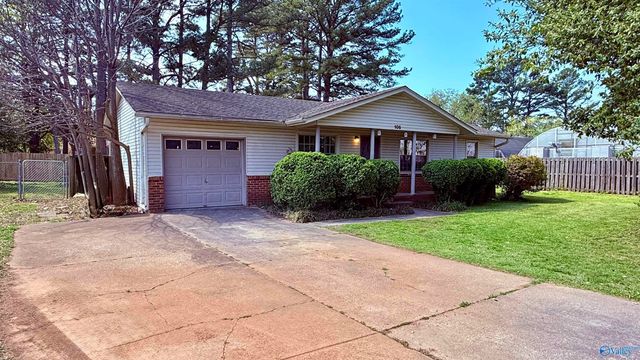 105 Superior Avenue SE, Huntsville, AL 35802