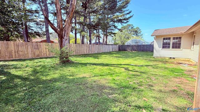 105 Superior Avenue SE, Huntsville, AL 35802