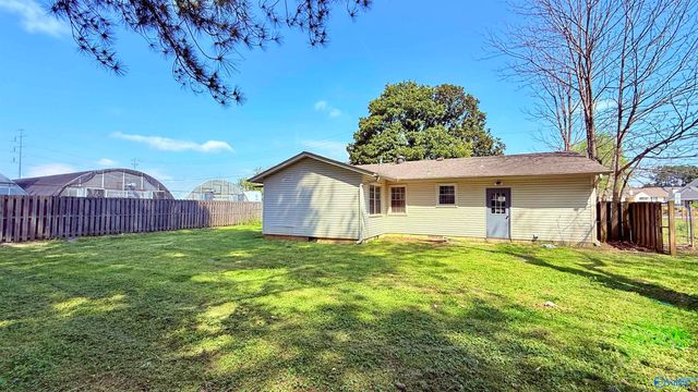 105 Superior Avenue SE, Huntsville, AL 35802