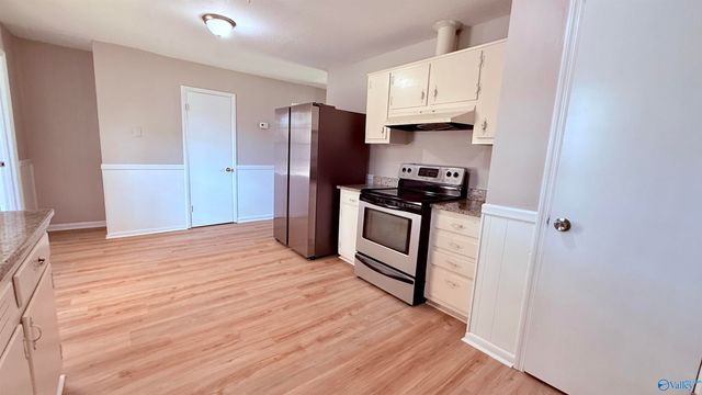 105 Superior Avenue SE, Huntsville, AL 35802