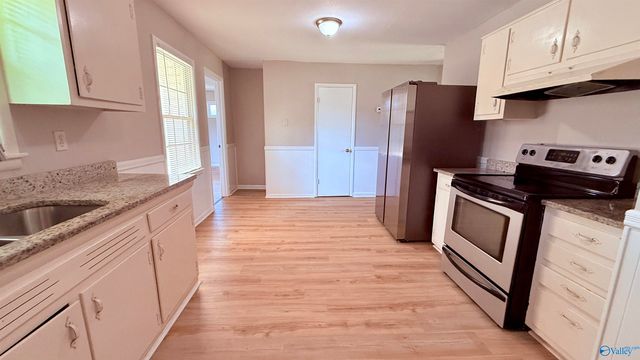 105 Superior Avenue SE, Huntsville, AL 35802