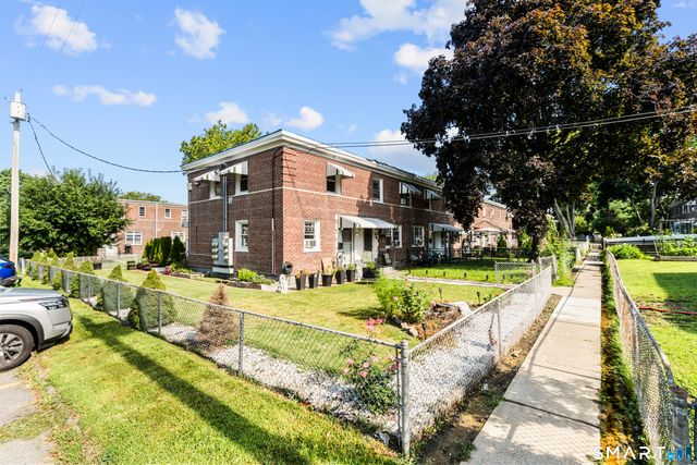 18 Court A, Bridgeport, CT 06610