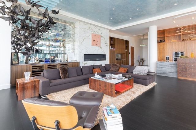 50 Liberty PH2A, Boston, MA 02210