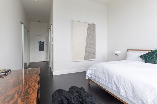 50 Liberty PH2A, Boston, MA 02210