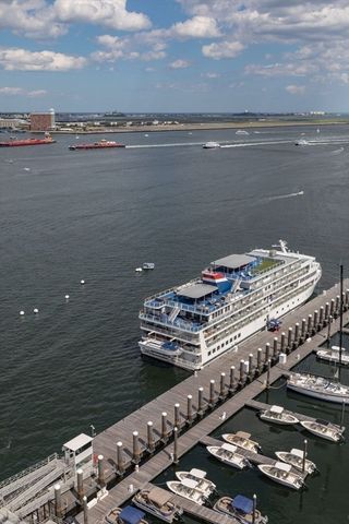 50 Liberty PH2A, Boston, MA 02210