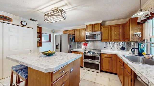 9278 SE Sharon Street SE, Hobe Sound, FL 33455
