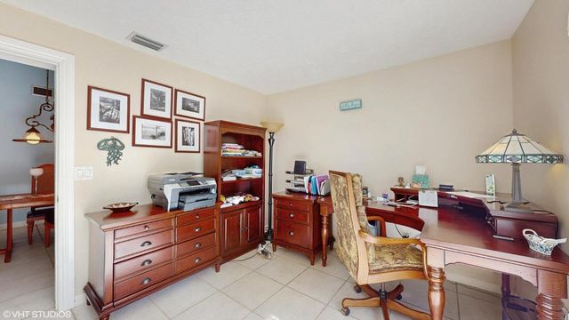 9278 SE Sharon Street SE, Hobe Sound, FL 33455