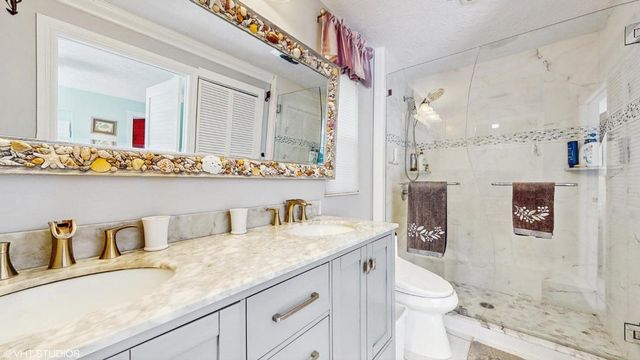 9278 SE Sharon Street SE, Hobe Sound, FL 33455