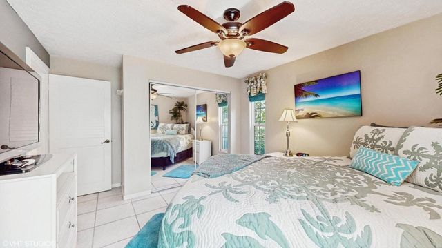 9278 SE Sharon Street SE, Hobe Sound, FL 33455