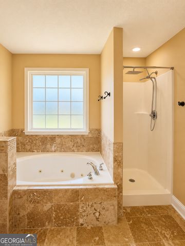 262 Grove Lane, Kathleen, GA 31047