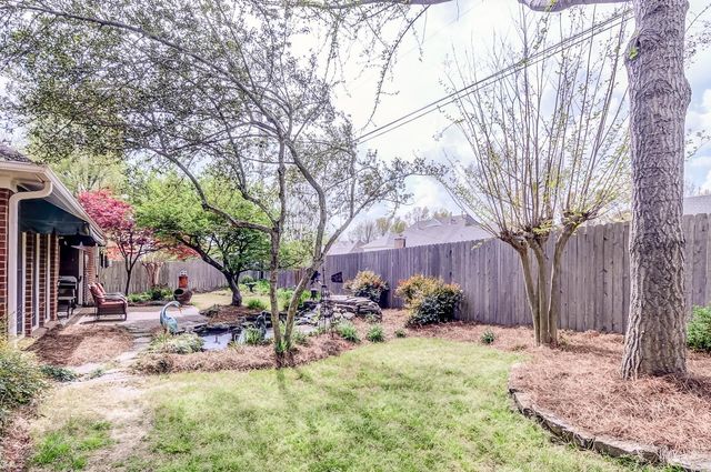 1975 HAMBURG CV, Memphis, TN 38016