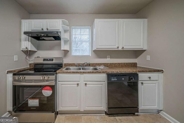 6112 Shadow Rock Lane, Lithonia, GA 30058