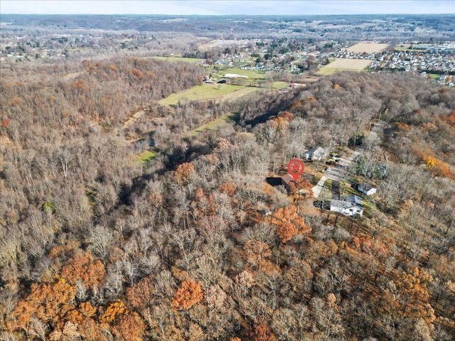 1704 Naughtingham Road, Newark, OH 43055