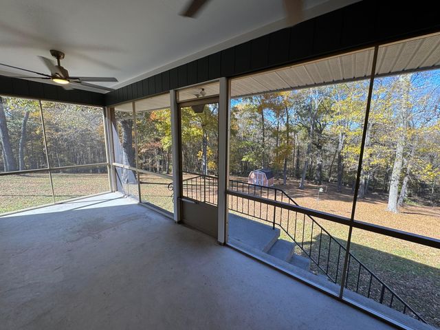 1704 Naughtingham Road, Newark, OH 43055