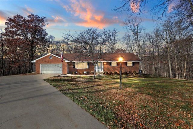 1704 Naughtingham Road, Newark, OH 43055