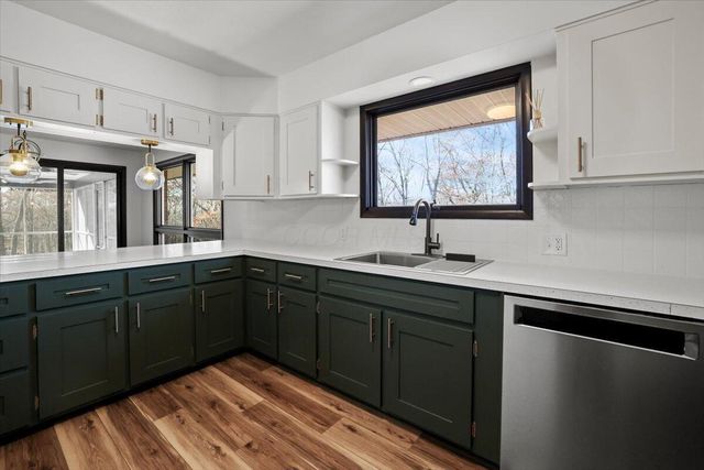 1704 Naughtingham Road, Newark, OH 43055