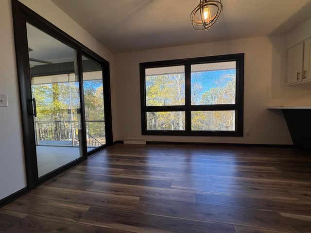 1704 Naughtingham Road, Newark, OH 43055