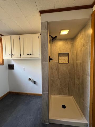 1704 Naughtingham Road, Newark, OH 43055