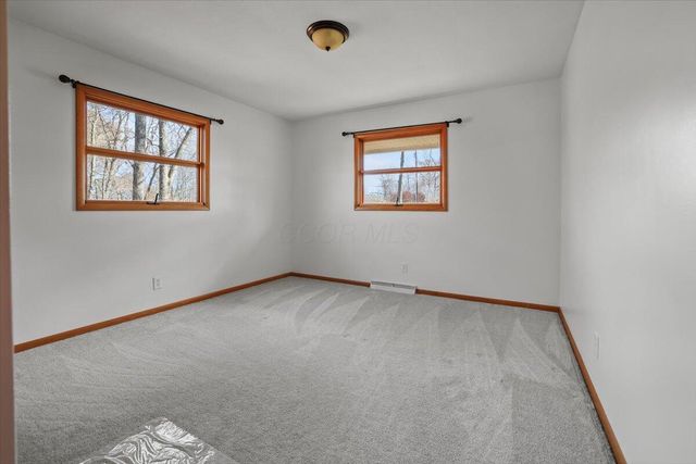 1704 Naughtingham Road, Newark, OH 43055