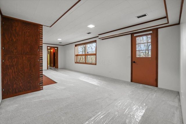 1704 Naughtingham Road, Newark, OH 43055