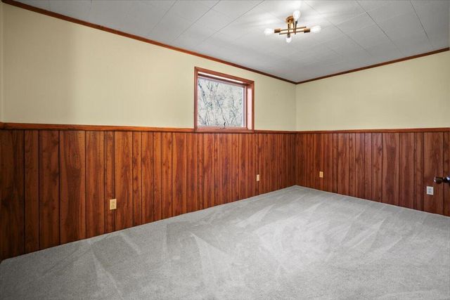 1704 Naughtingham Road, Newark, OH 43055