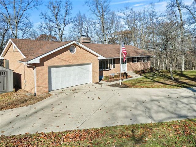 1704 Naughtingham Road, Newark, OH 43055