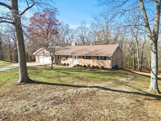 1704 Naughtingham Road, Newark, OH 43055