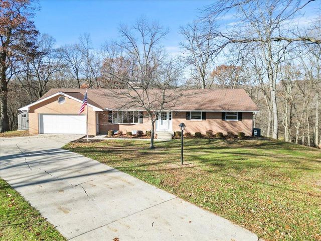 1704 Naughtingham Road, Newark, OH 43055