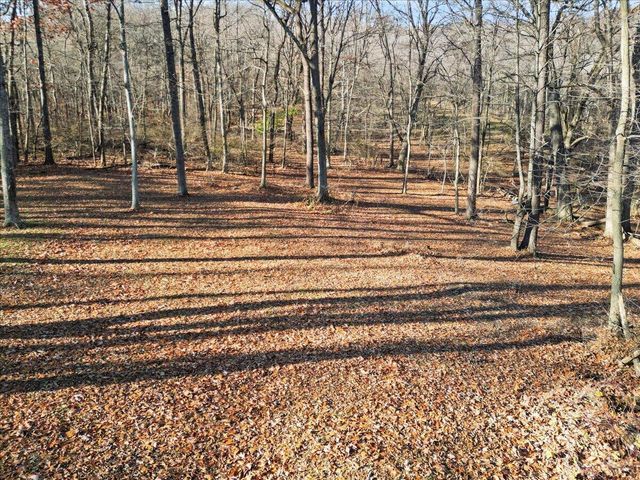 1704 Naughtingham Road, Newark, OH 43055