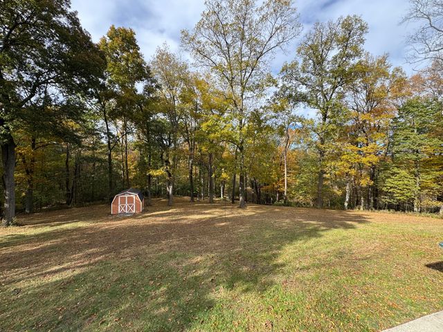 1704 Naughtingham Road, Newark, OH 43055