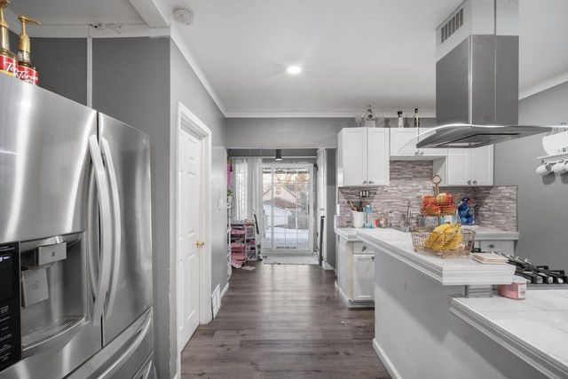 2960 S 15th PLACE, Milwaukee, WI 53215