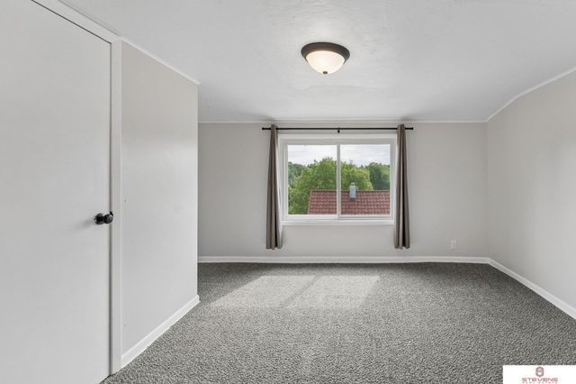 6312 Evans Street, Omaha, NE 68104