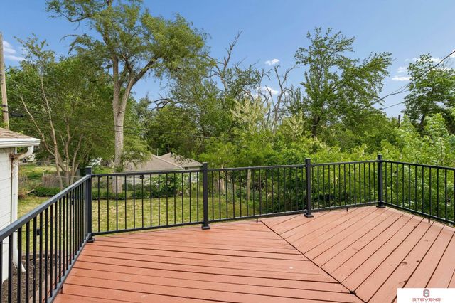 6312 Evans Street, Omaha, NE 68104