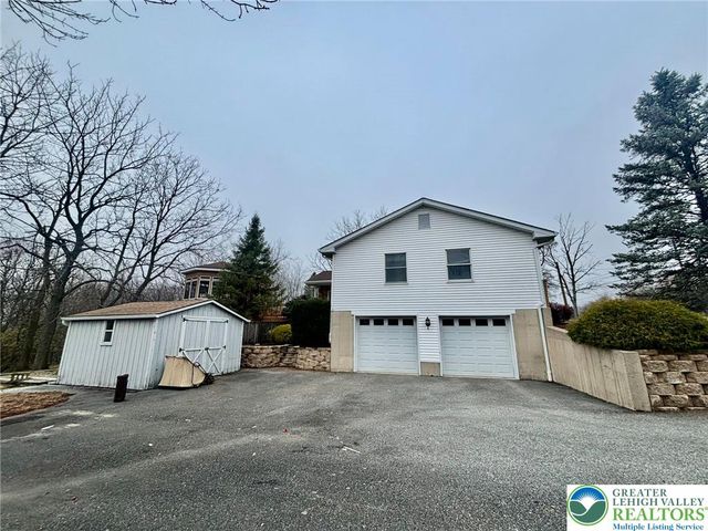 132 Nazareth Drive, Moore Twp, PA 18064